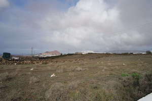 Urban plot for sale in Muñique, Teguise, Lanzarote. 