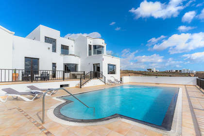 Villa Luxe vendre en El Mojón, Teguise, Lanzarote. 