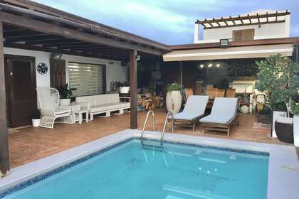 Villa vendre en Playa Blanca, Yaiza, Lanzarote. 